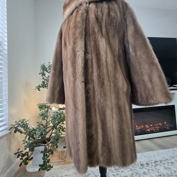 Ntural Mink Fur Vintage Luxury Elegant Brown Fur Coat See Pics For Mesurments - Picture 10 of 16